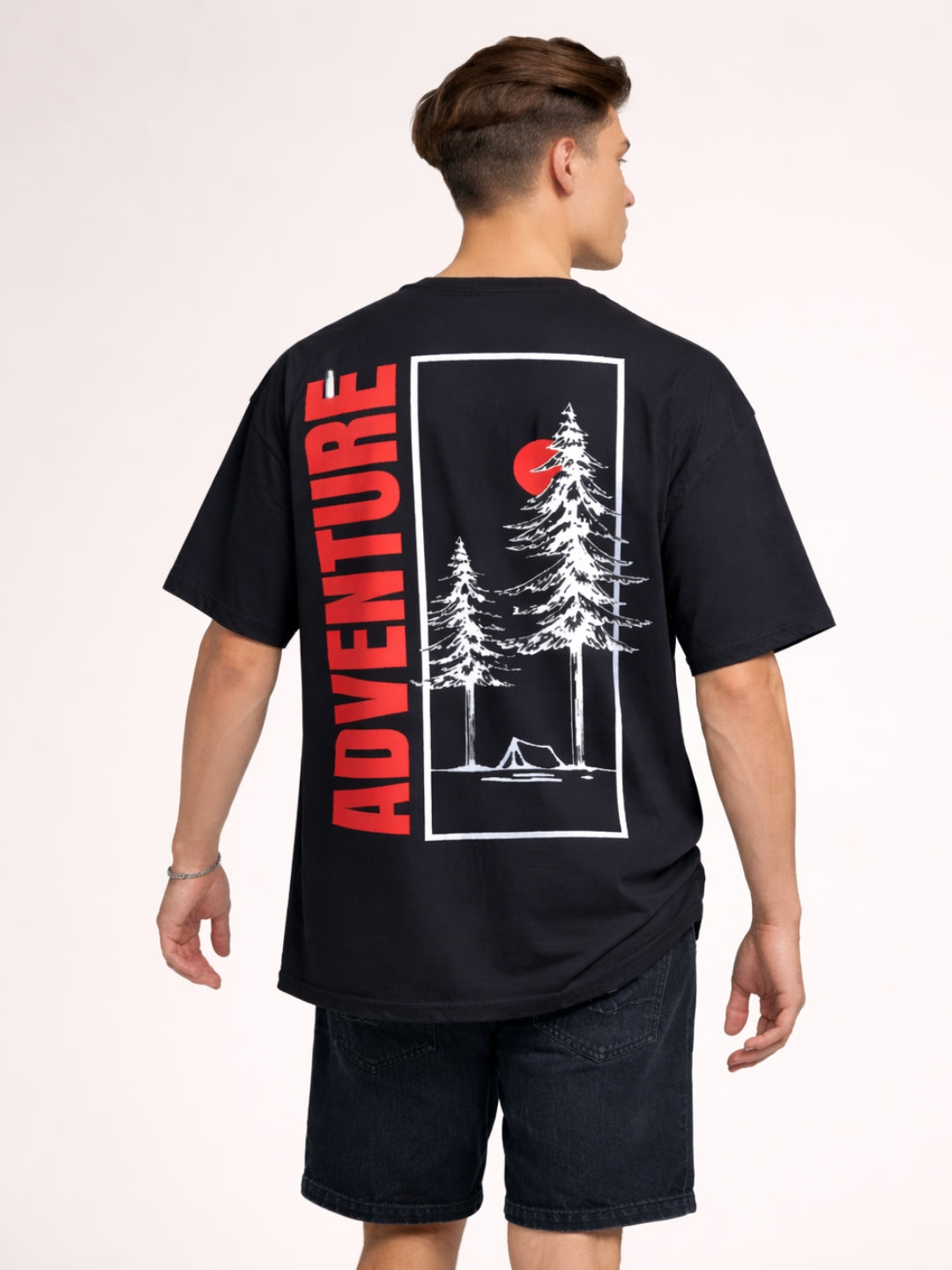 Adventure Horizon Graphic Oversized T-Shirt – Black Streetwear Edition